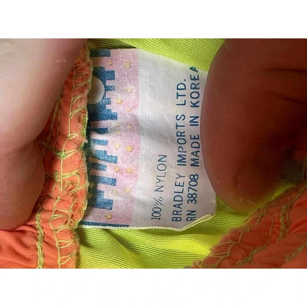 Vintage Wes Raise Surf Company Boy Shorts Boxing Yellow Nylon Retro Size 10‎